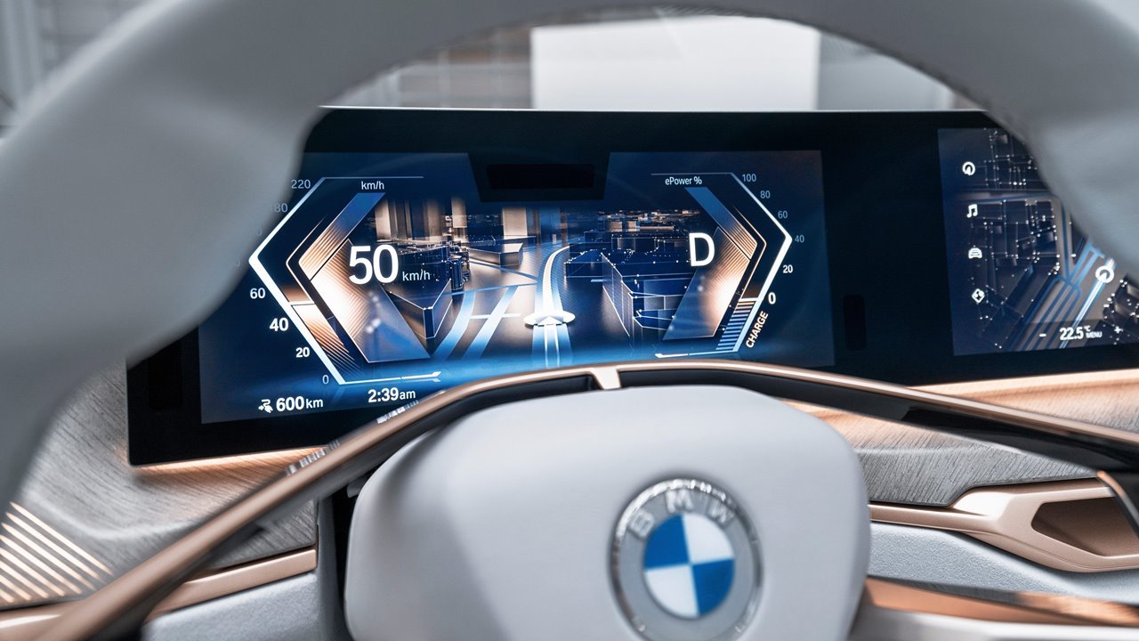 BMW prevé que la mitad de sus ventas sean autos eléctricos para 2030
